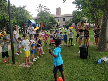 Scuola di Lingue e Formazione Inglese a Jesi Ancona Certificata Pearson PTE General | immagine summer camps